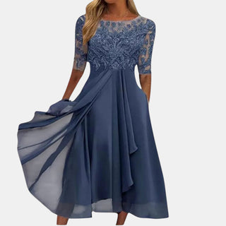 Kim | Robe élégante en dentelle au charme féminin