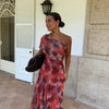 Robe longue en aquarelle à épaules dénudées