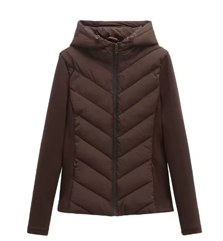 Veste matelassée à capuche marron, vue de face