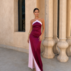 Robe longue en satin avec décolleté croisé