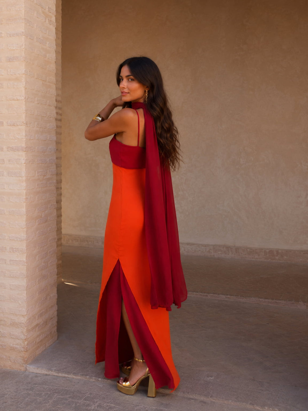 Robe longue drapée bicolore