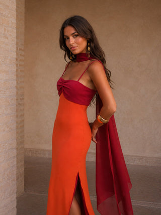 Robe longue drapée bicolore