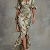 Anastasia | Robe longue asymétrique en satin floral