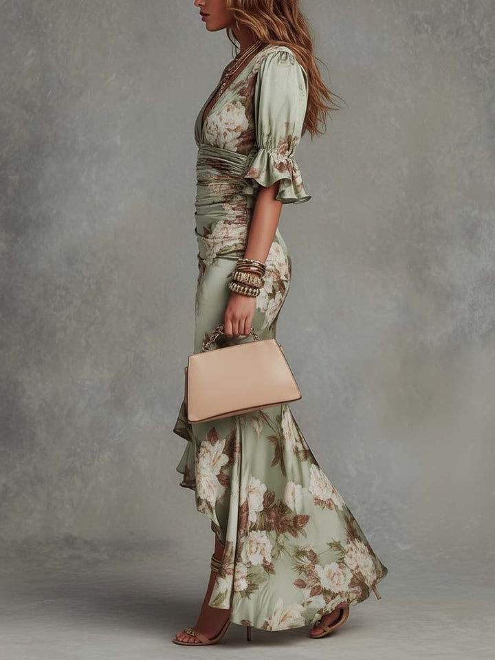 Anastasia | Robe longue asymétrique en satin floral